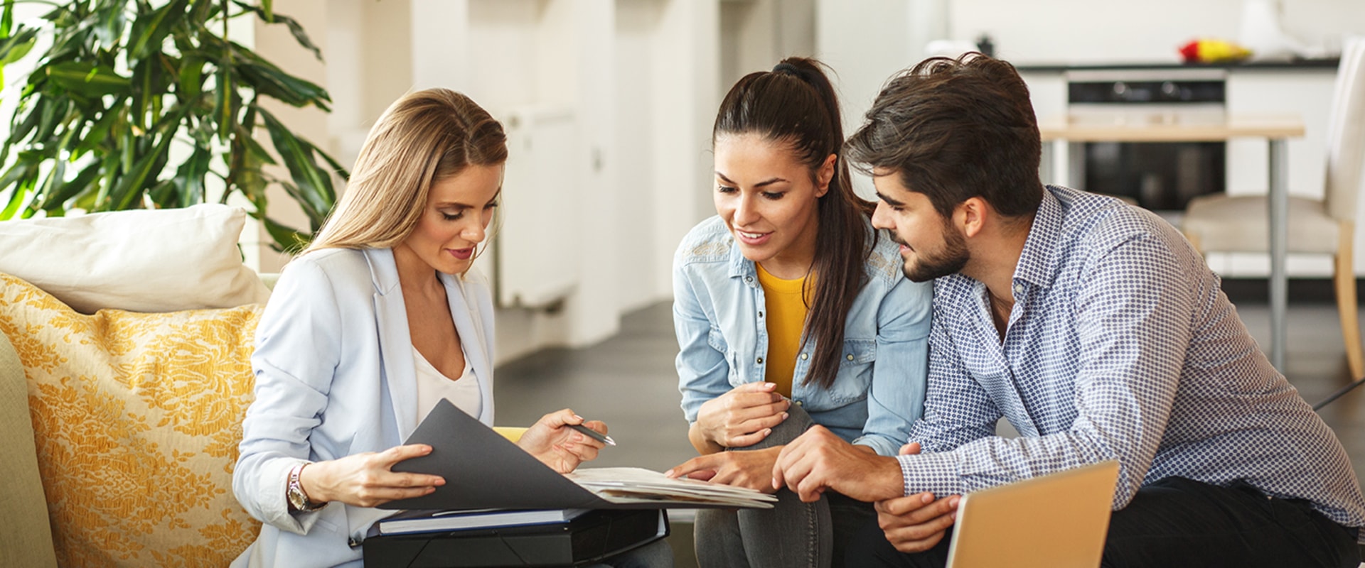 Finding the Right Real Estate Agent to Find Homes for Sale in Tucson